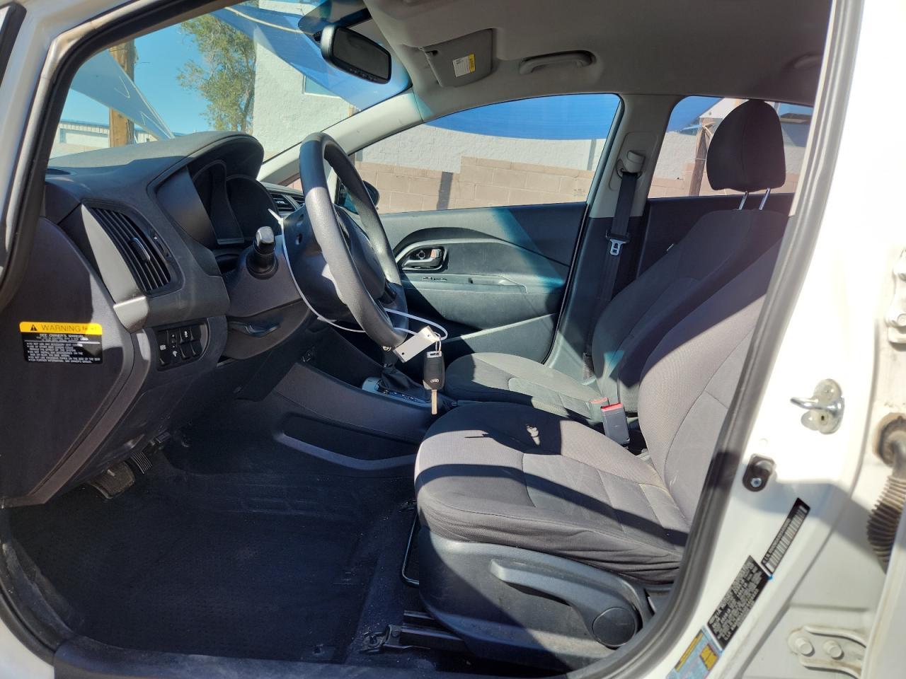 2014 KIA RIO