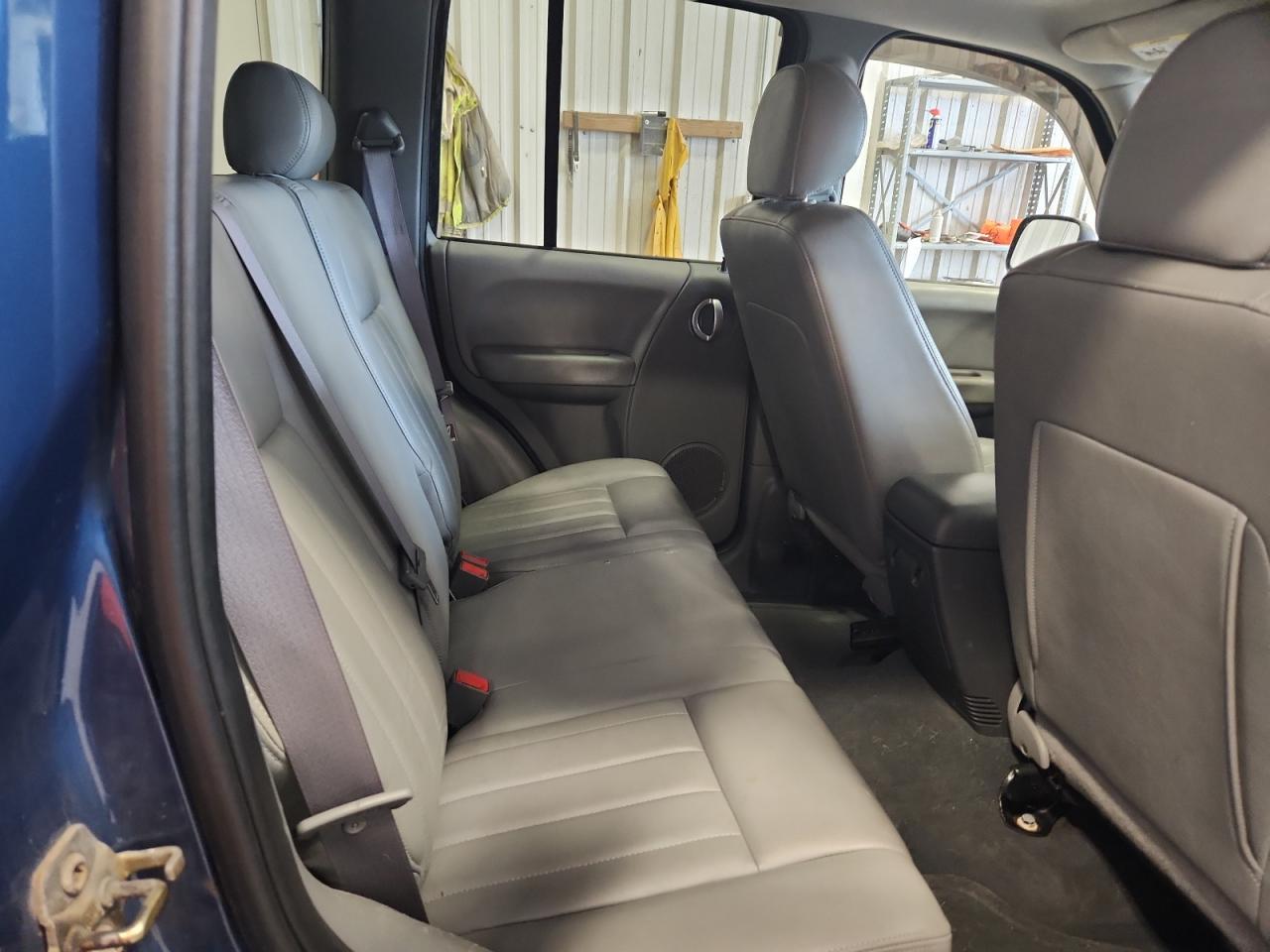 2006 JEEP Liberty