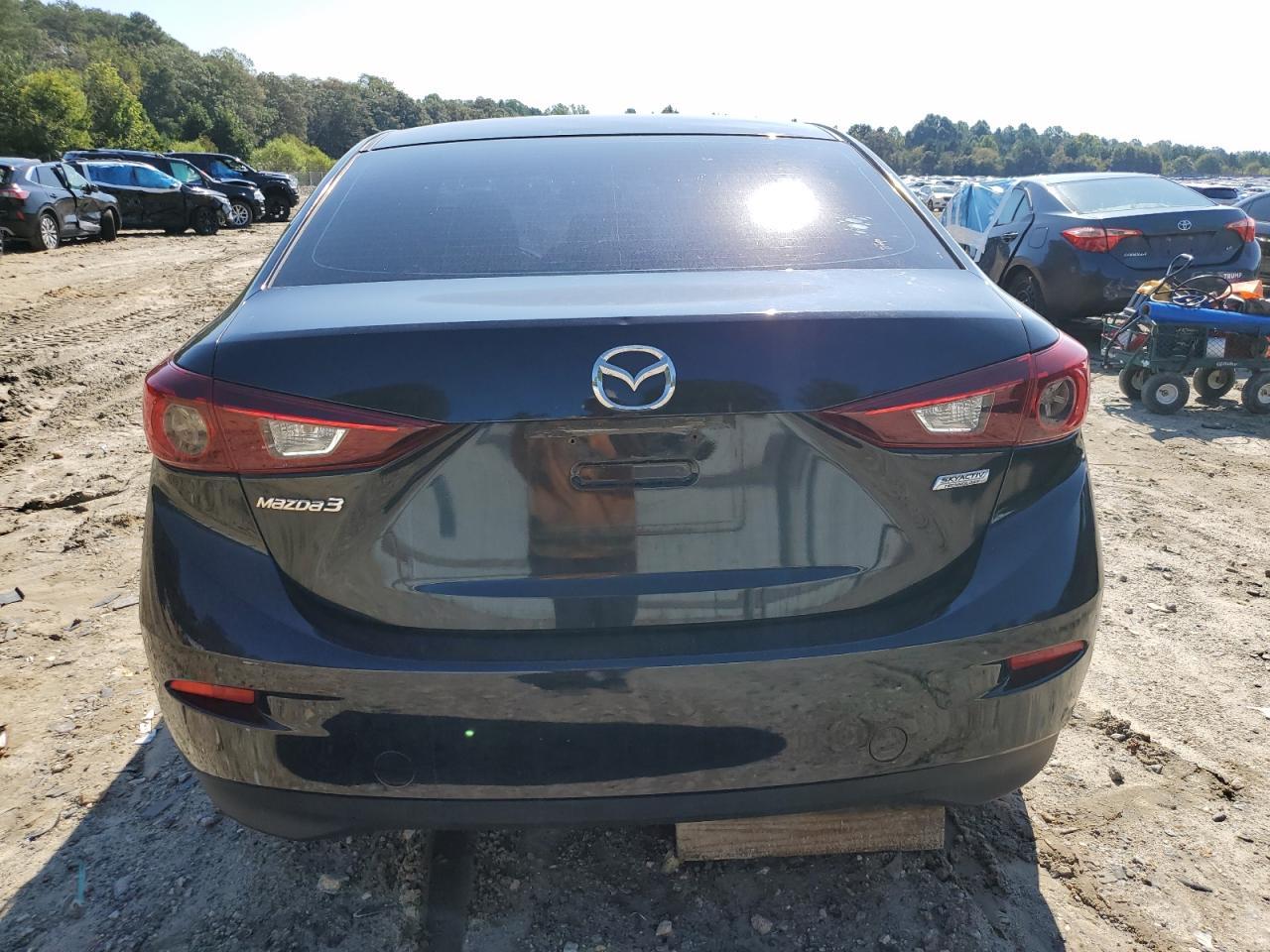 2015 MAZDA 3