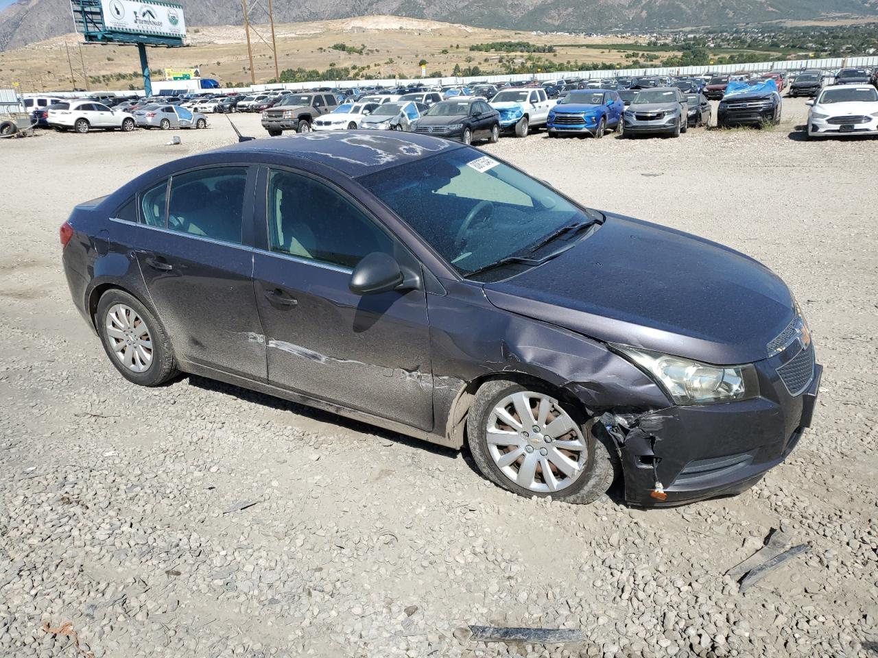 2011 CHEVROLET CRUZE