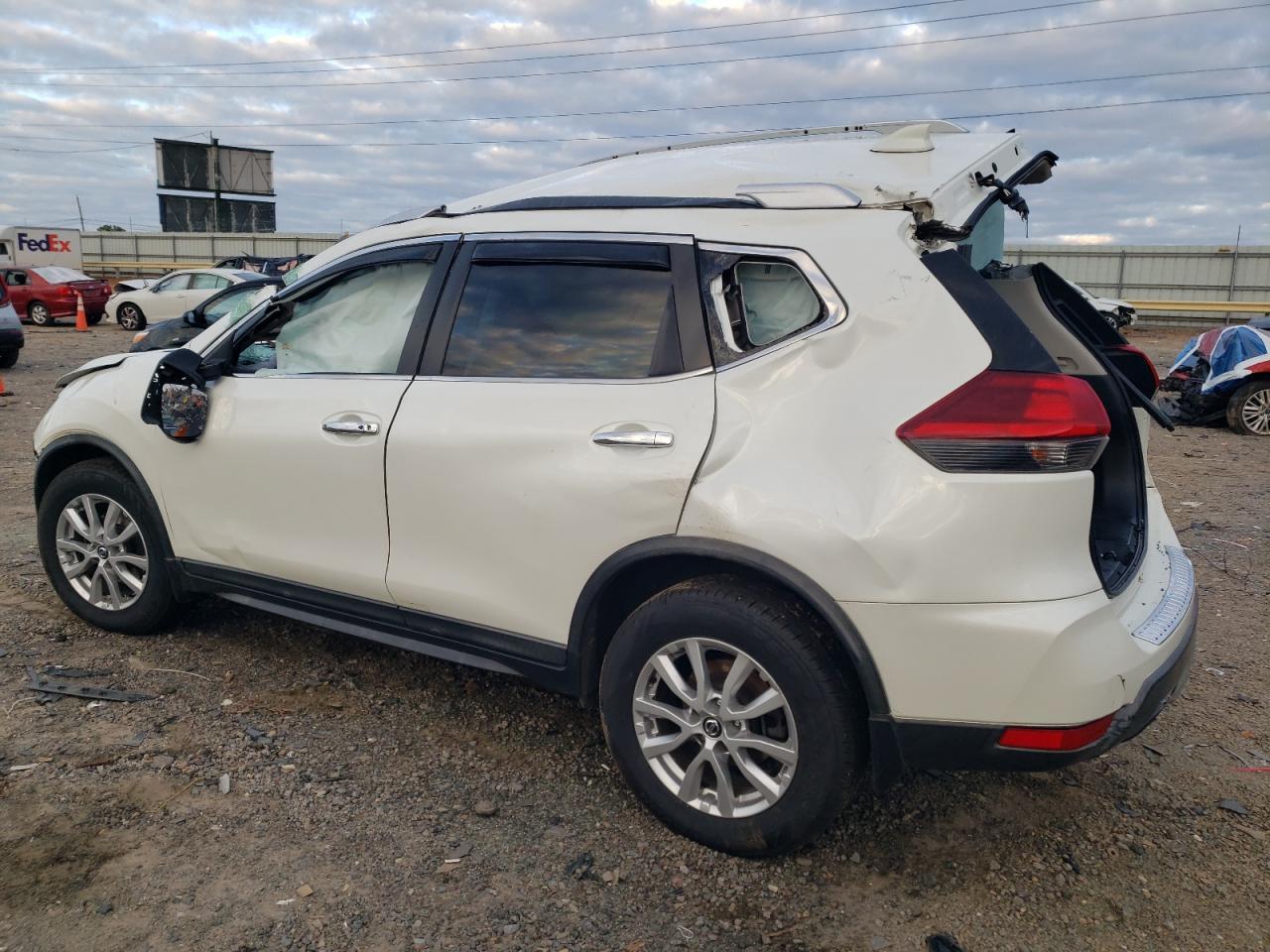 2018 NISSAN ROGUE