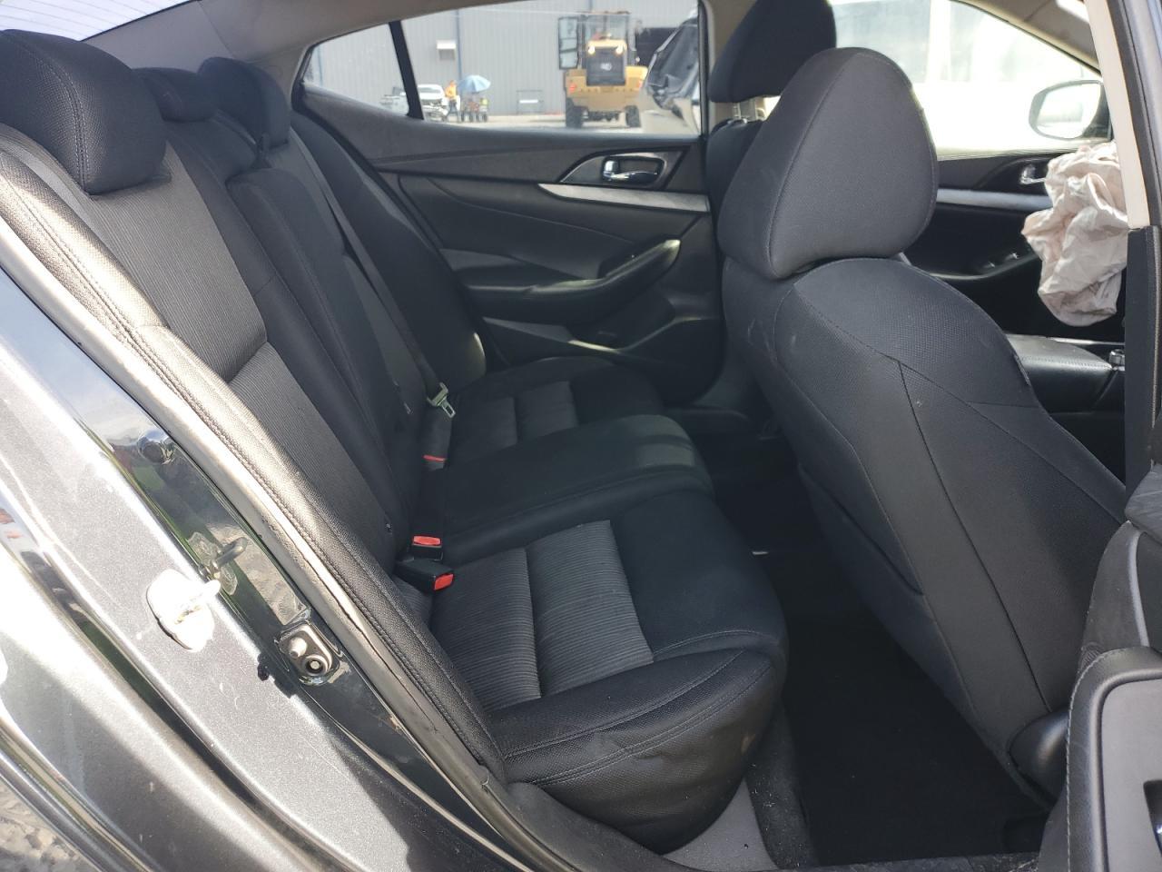 2017 NISSAN Maxima