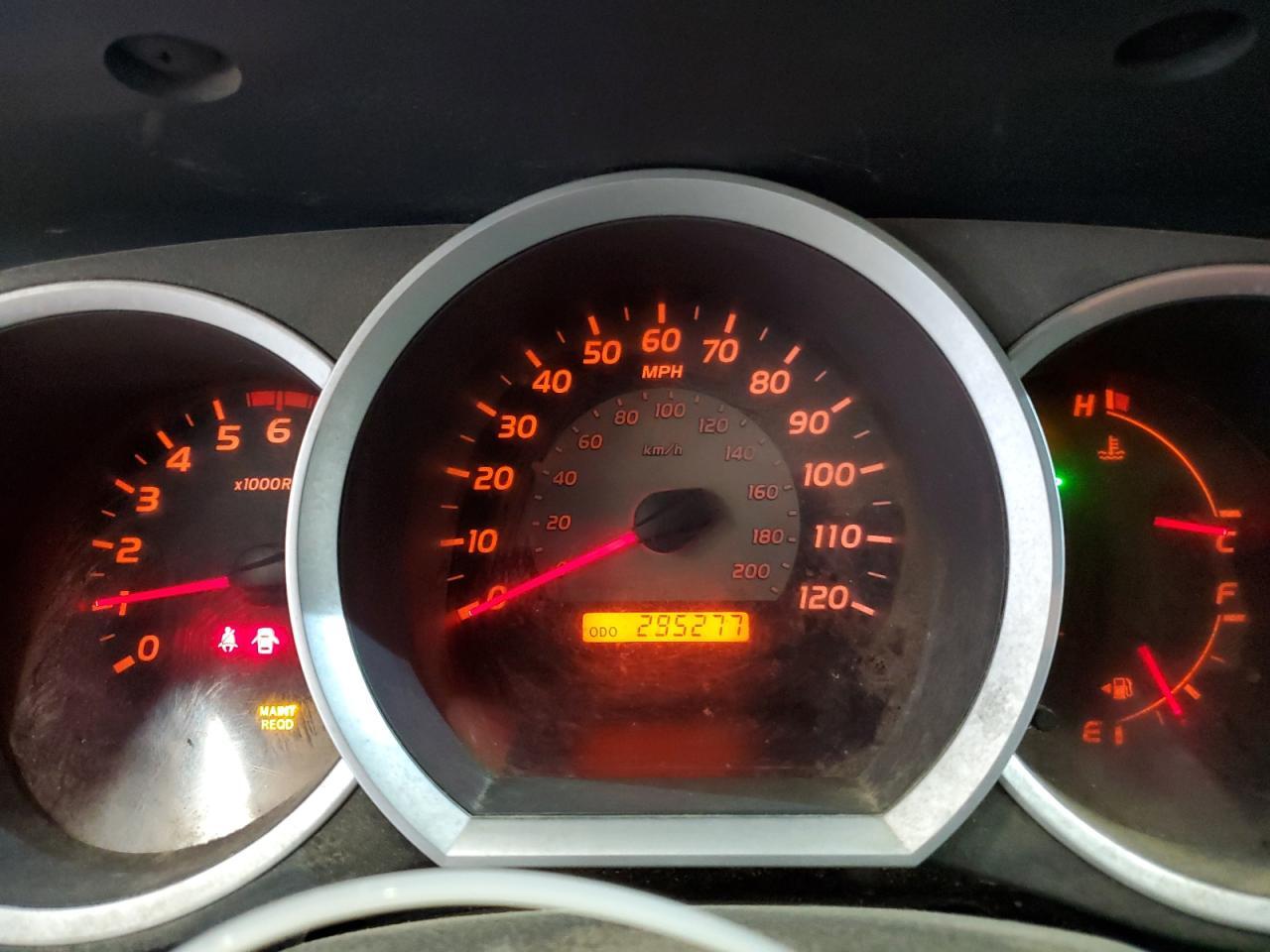 2005 TOYOTA TACOMA