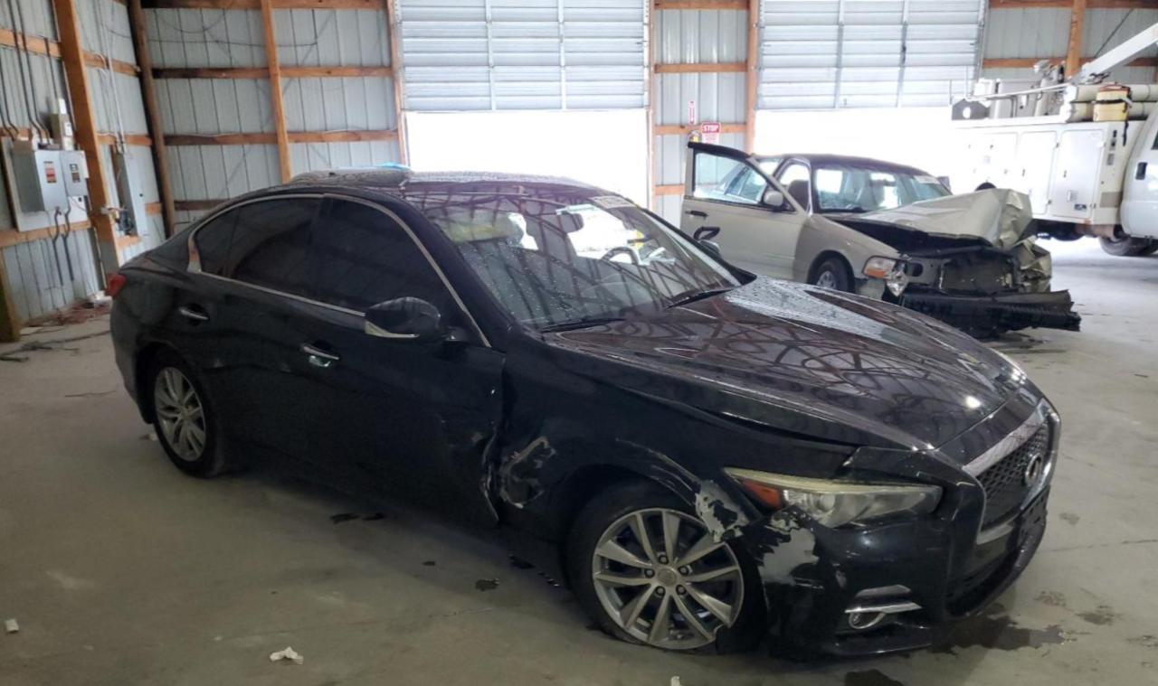 2017 INFINITI Q50