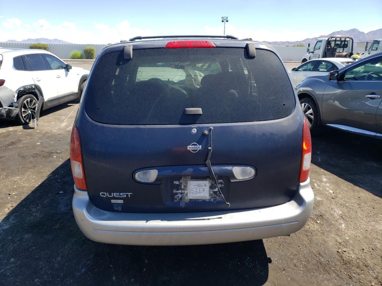 2002 NISSAN Quest