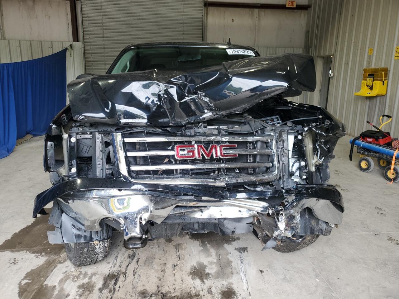 2013 GMC Sierra