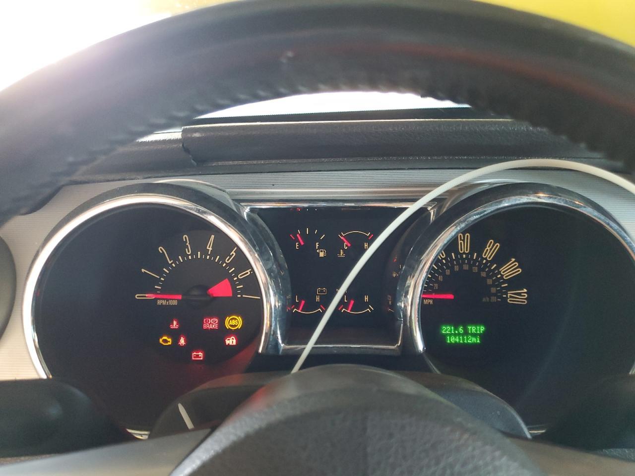 2005 FORD MUSTANG