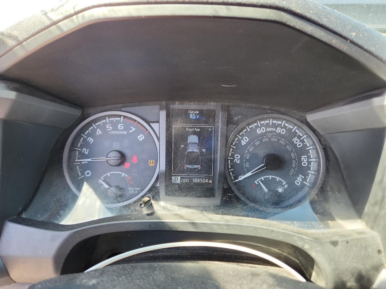 2016 TOYOTA TACOMA