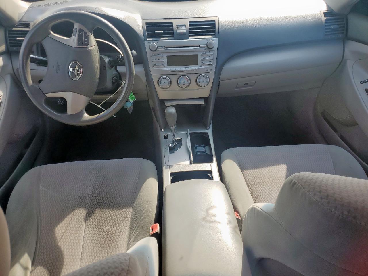 2011 TOYOTA CAMRY