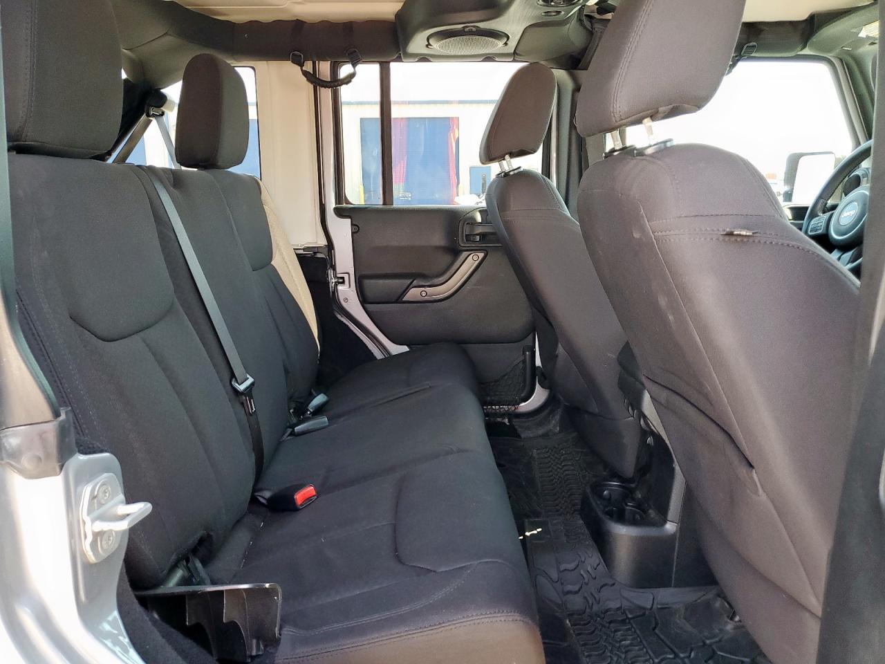 2013 JEEP Wrangler Unlimited