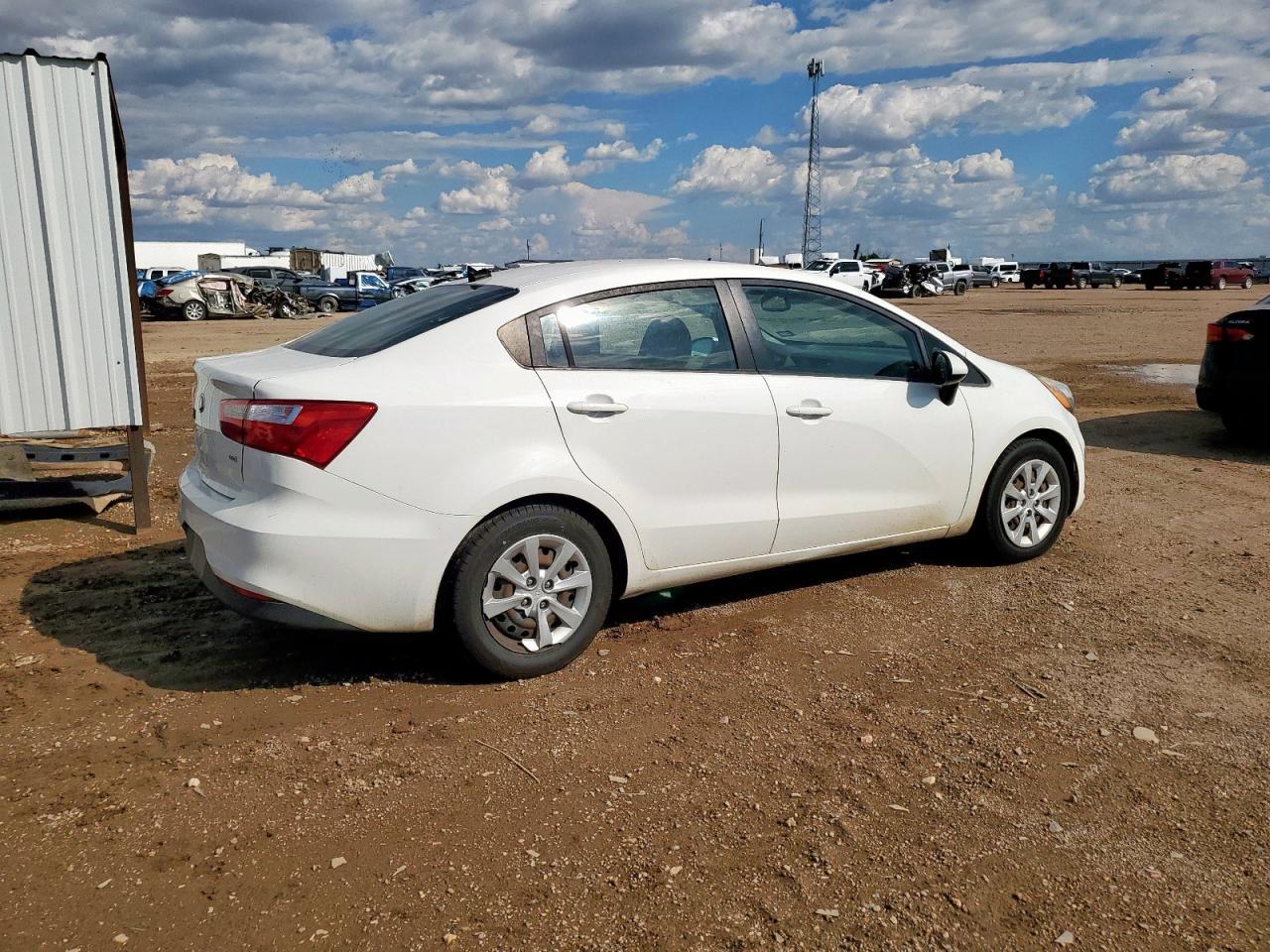 2016 KIA RIO