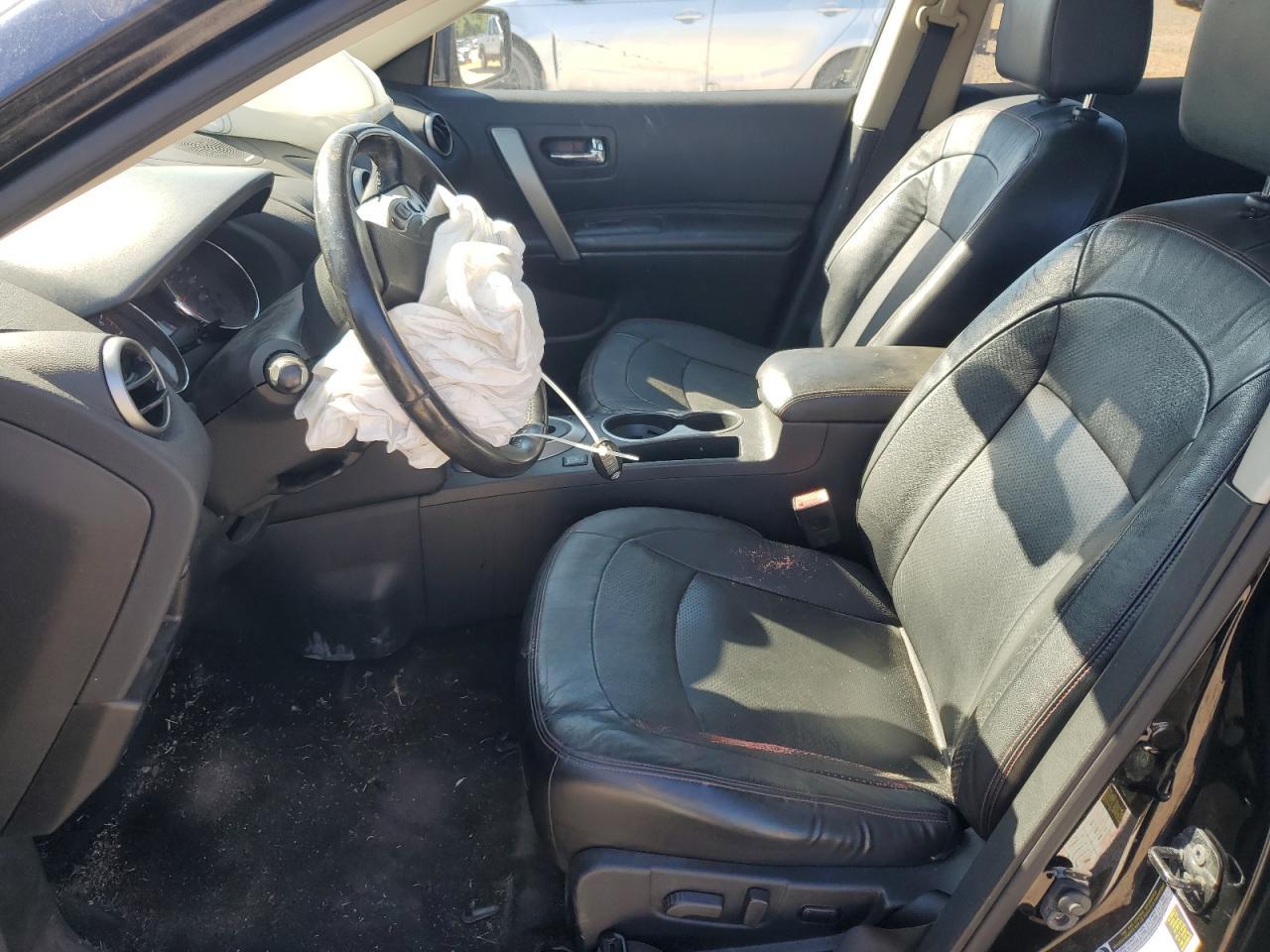 2011 NISSAN ROGUE