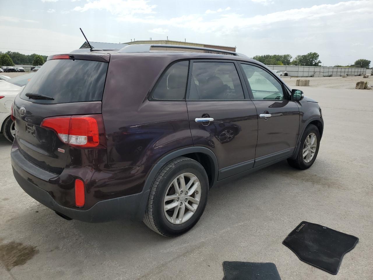 2014 KIA SORENTO