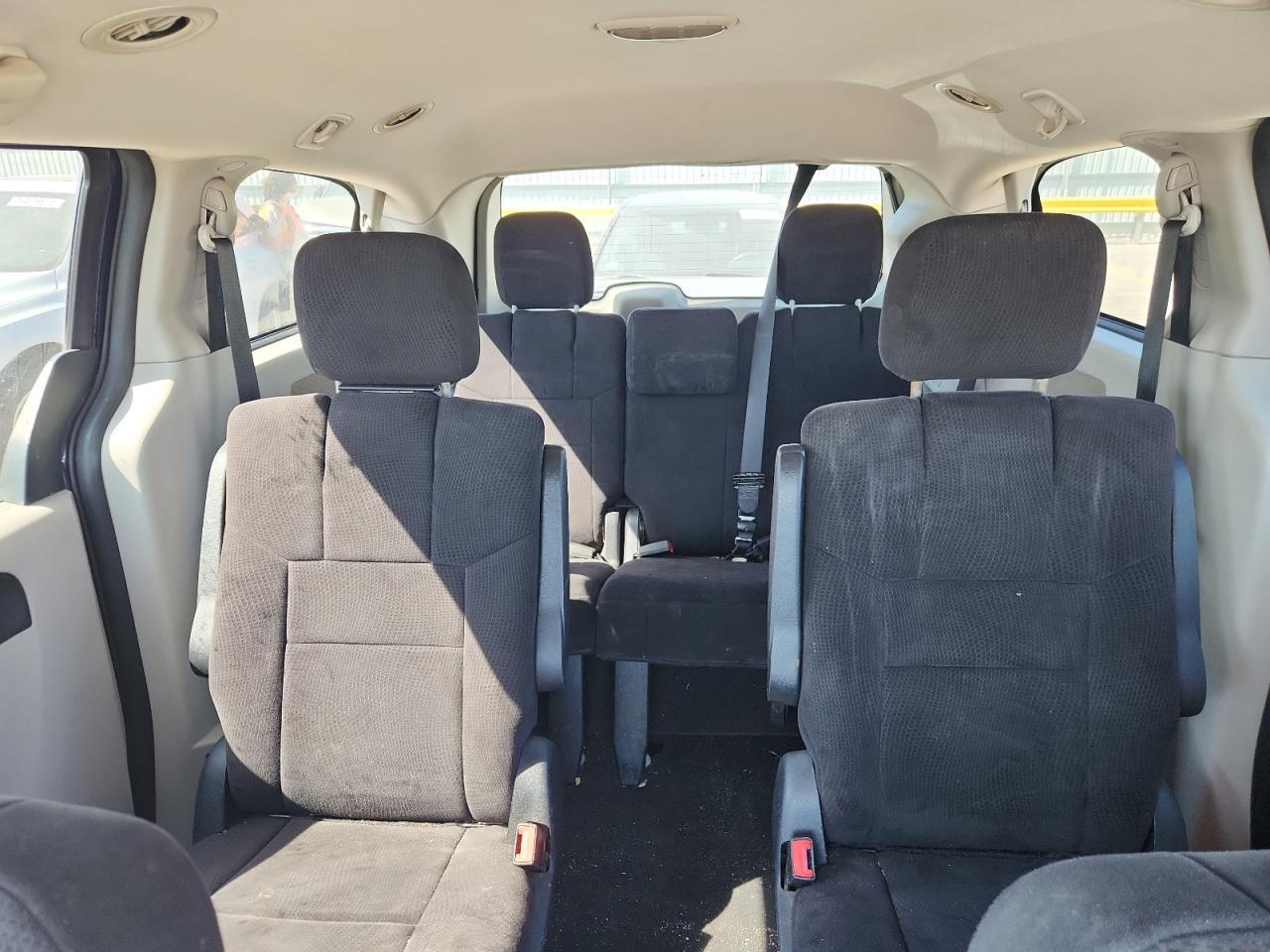 2011 DODGE GRAND CARAVAN