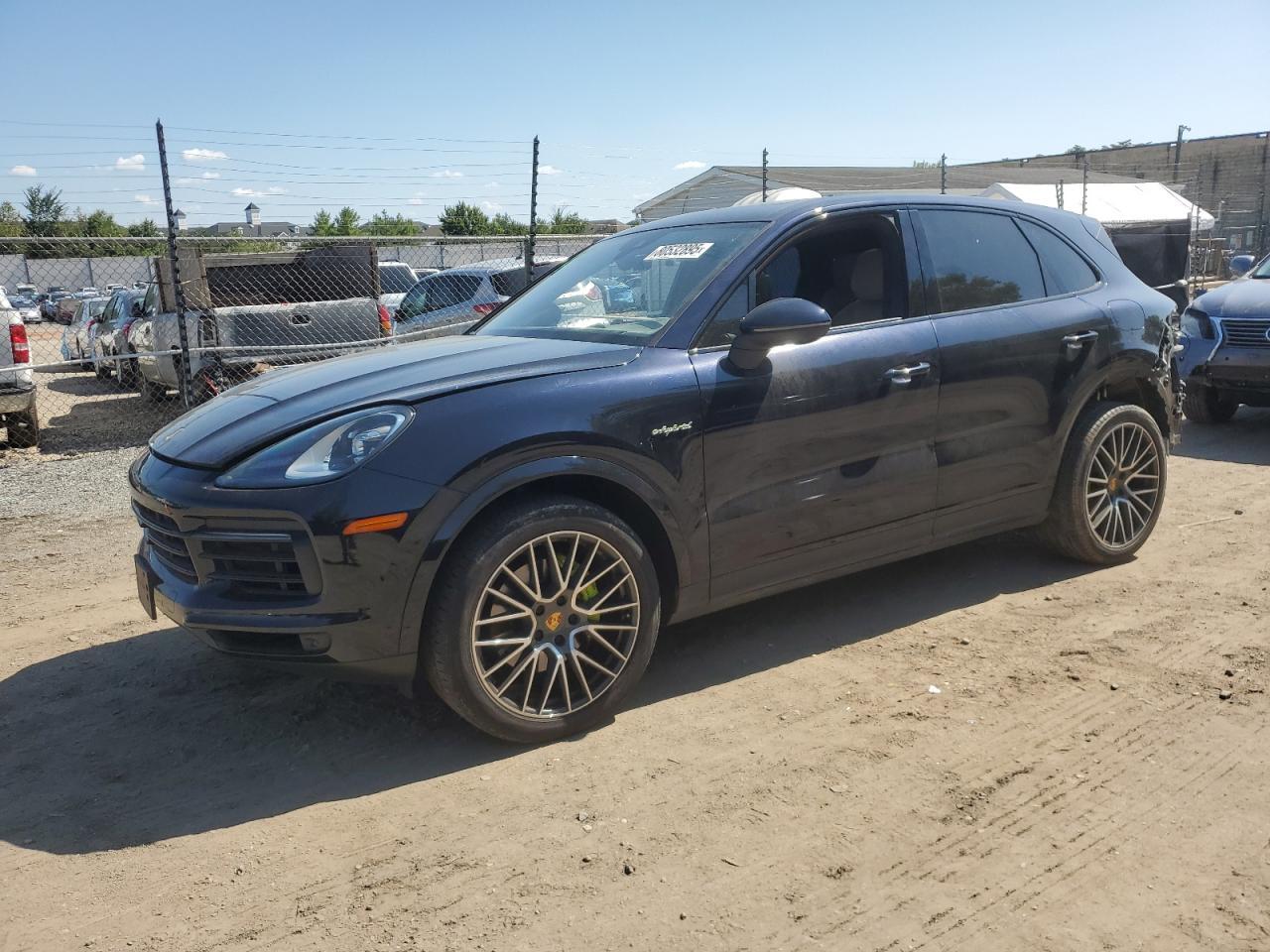 2019 PORSCHE CAYENNE