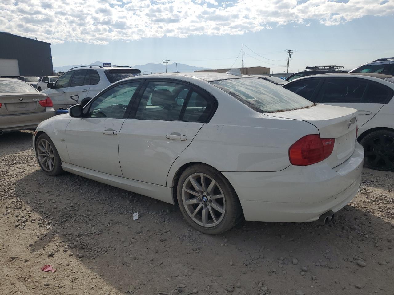 2010 BMW 3 SERIES