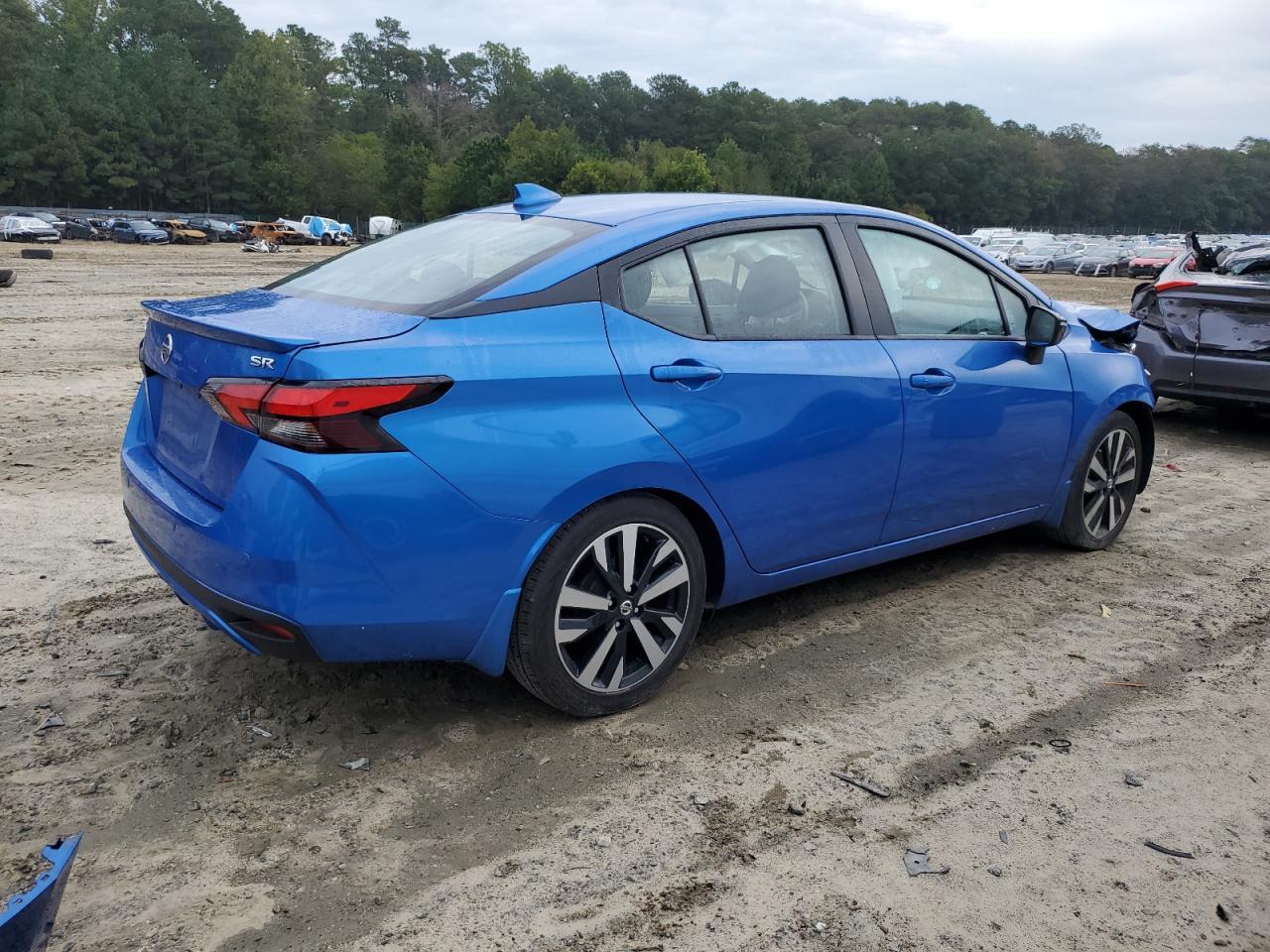 2022 NISSAN VERSA