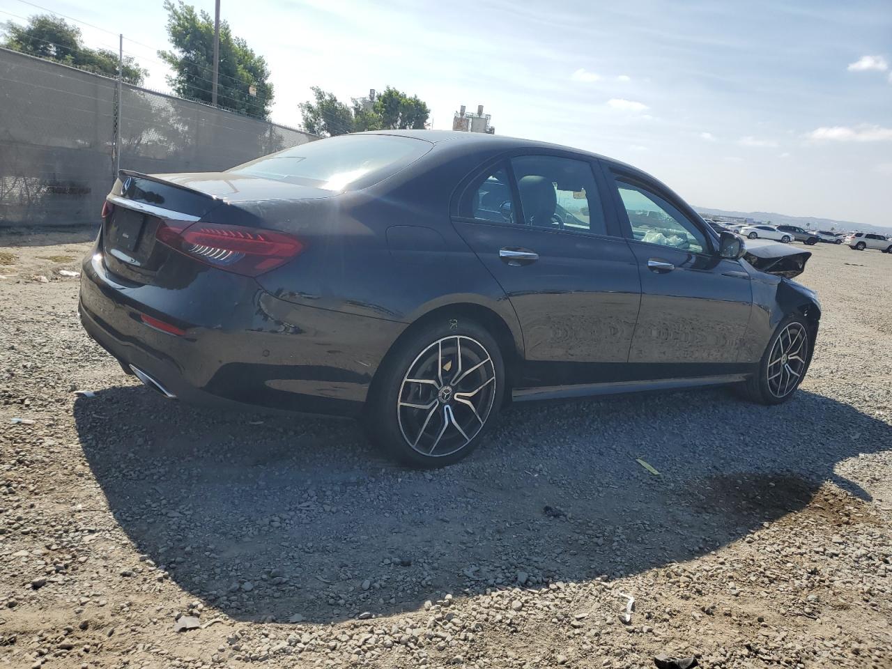 2022 MERCEDES-BENZ E-Class
