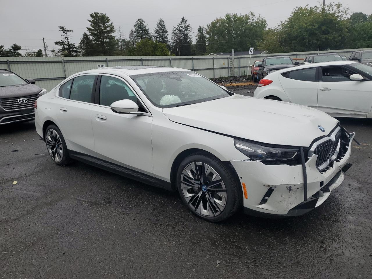 2025 BMW i5