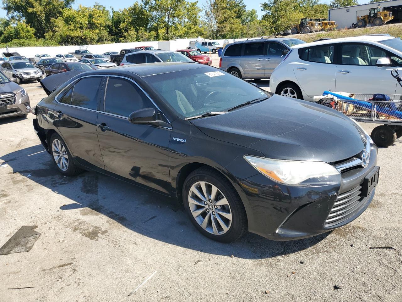 2015 TOYOTA CAMRY