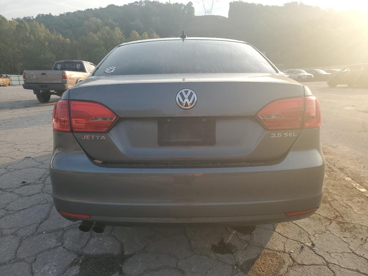 2012 VOLKSWAGEN JETTA