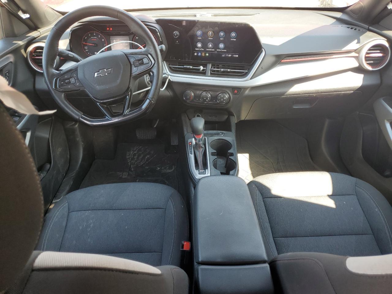 2025 CHEVROLET TRAX