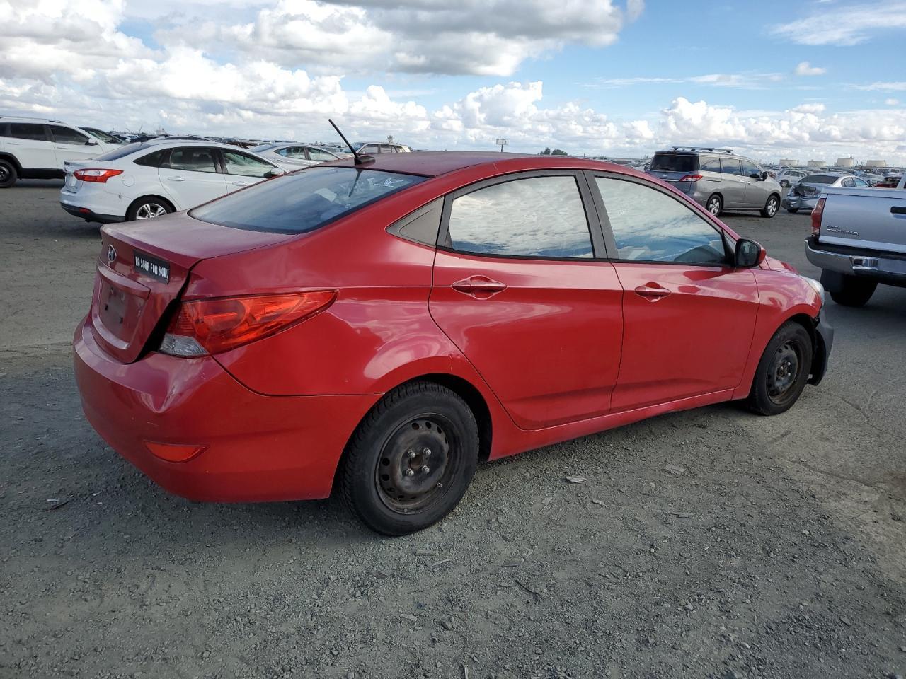 2013 HYUNDAI ACCENT