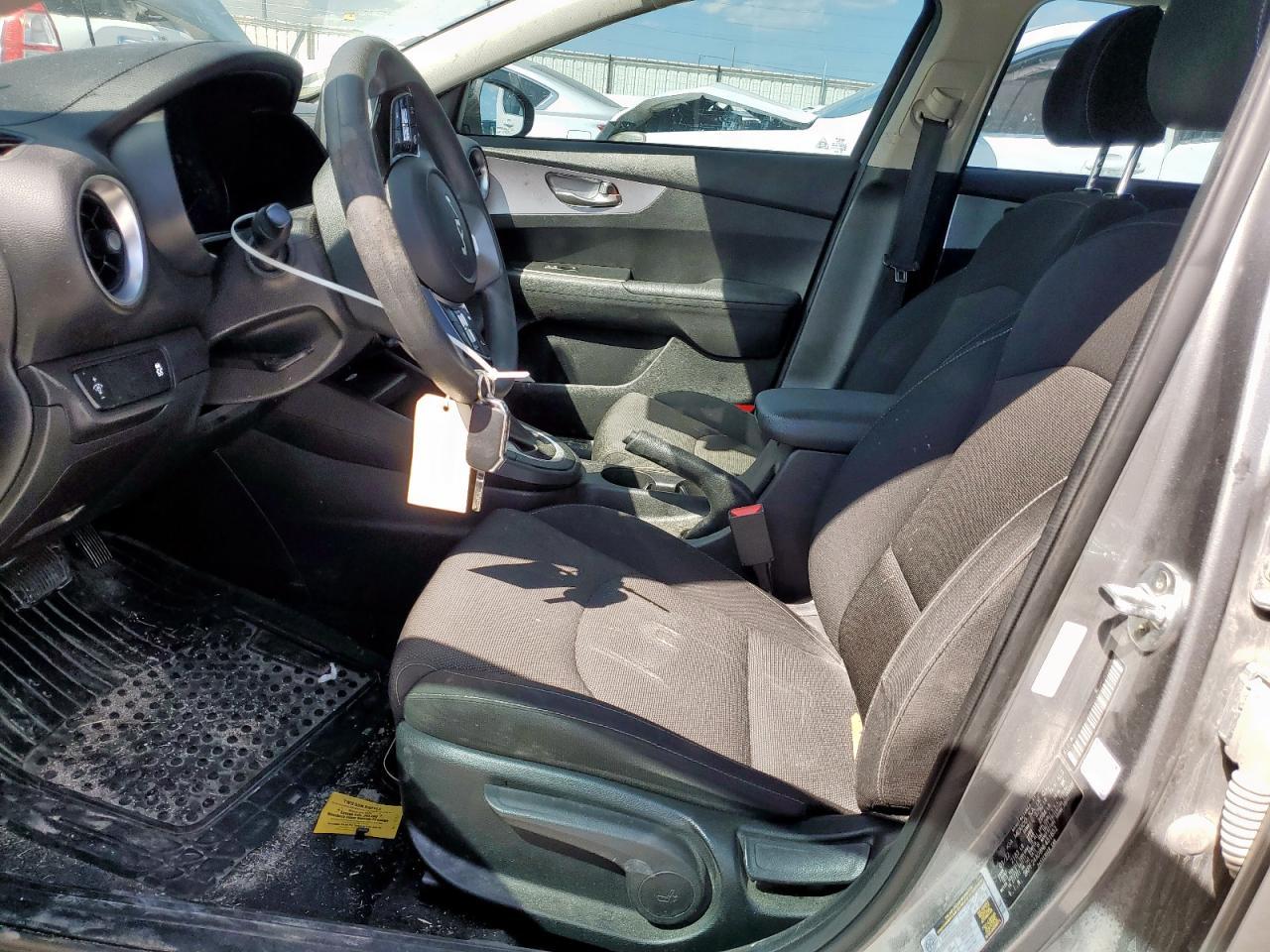 2022 KIA FORTE
