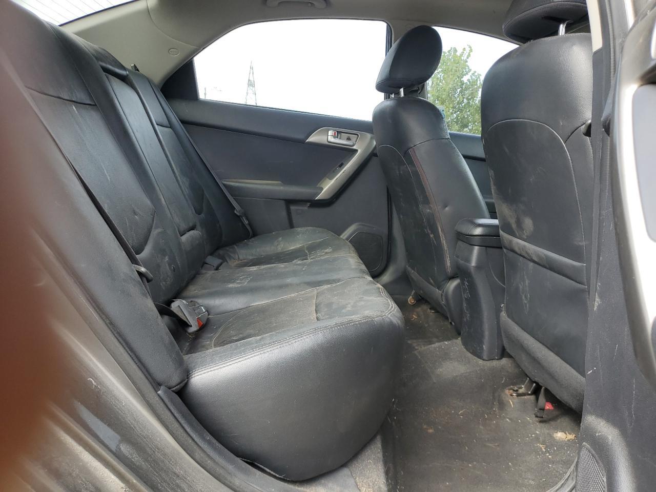 2010 KIA FORTE