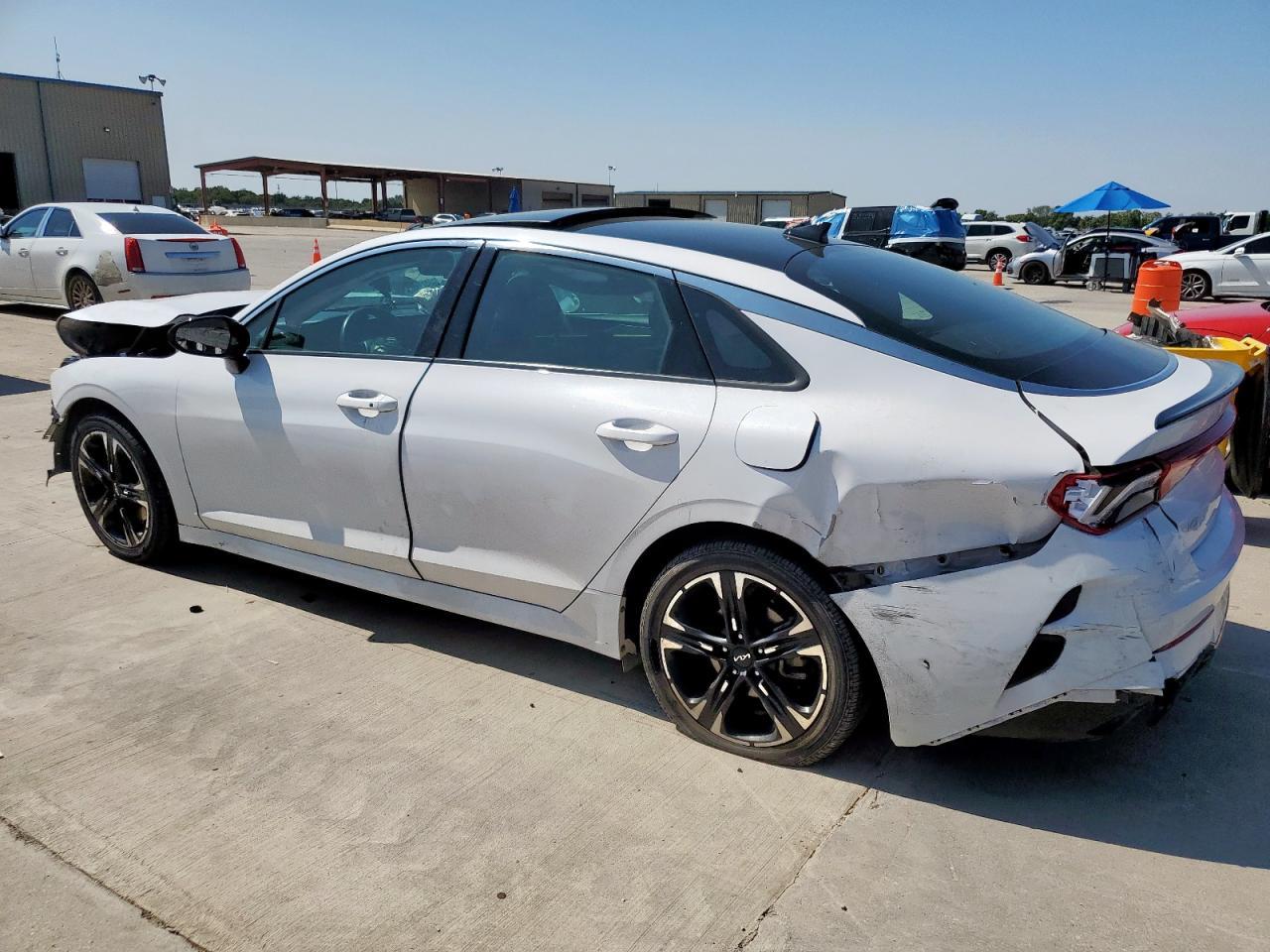 2023 KIA K5