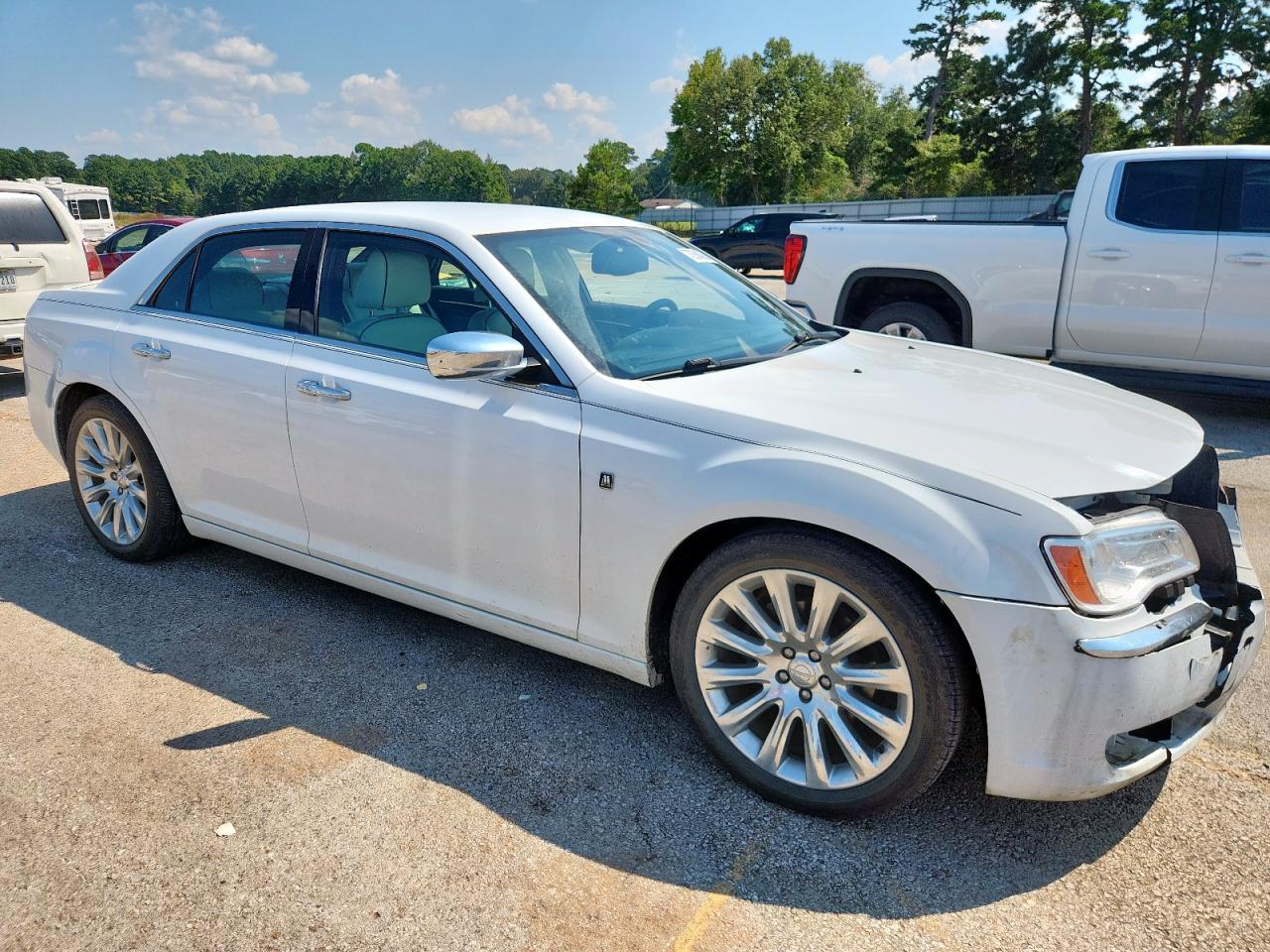 2013 CHRYSLER 300