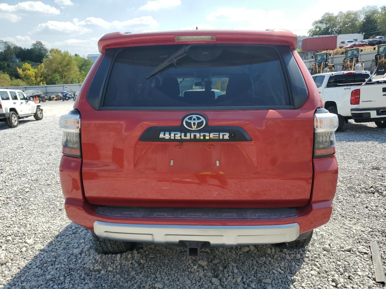 2018 TOYOTA 4Runner
