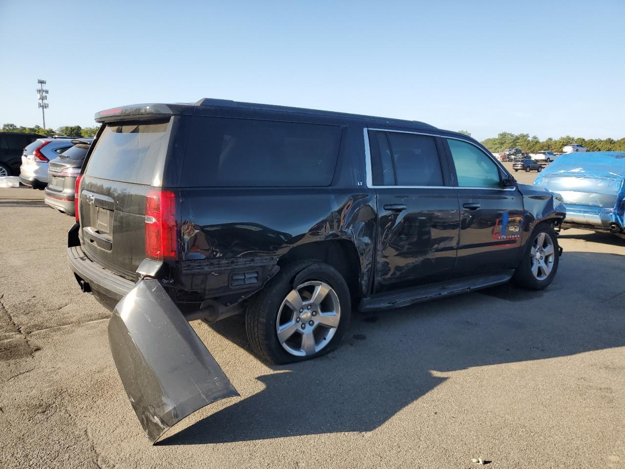 2017 CHEVROLET Suburban