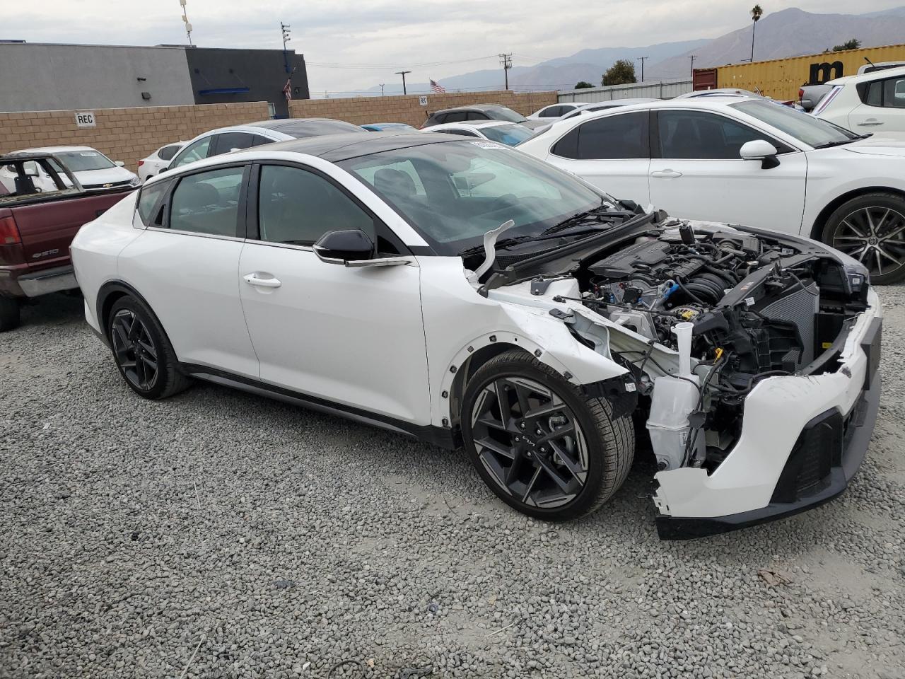 2025 KIA K4