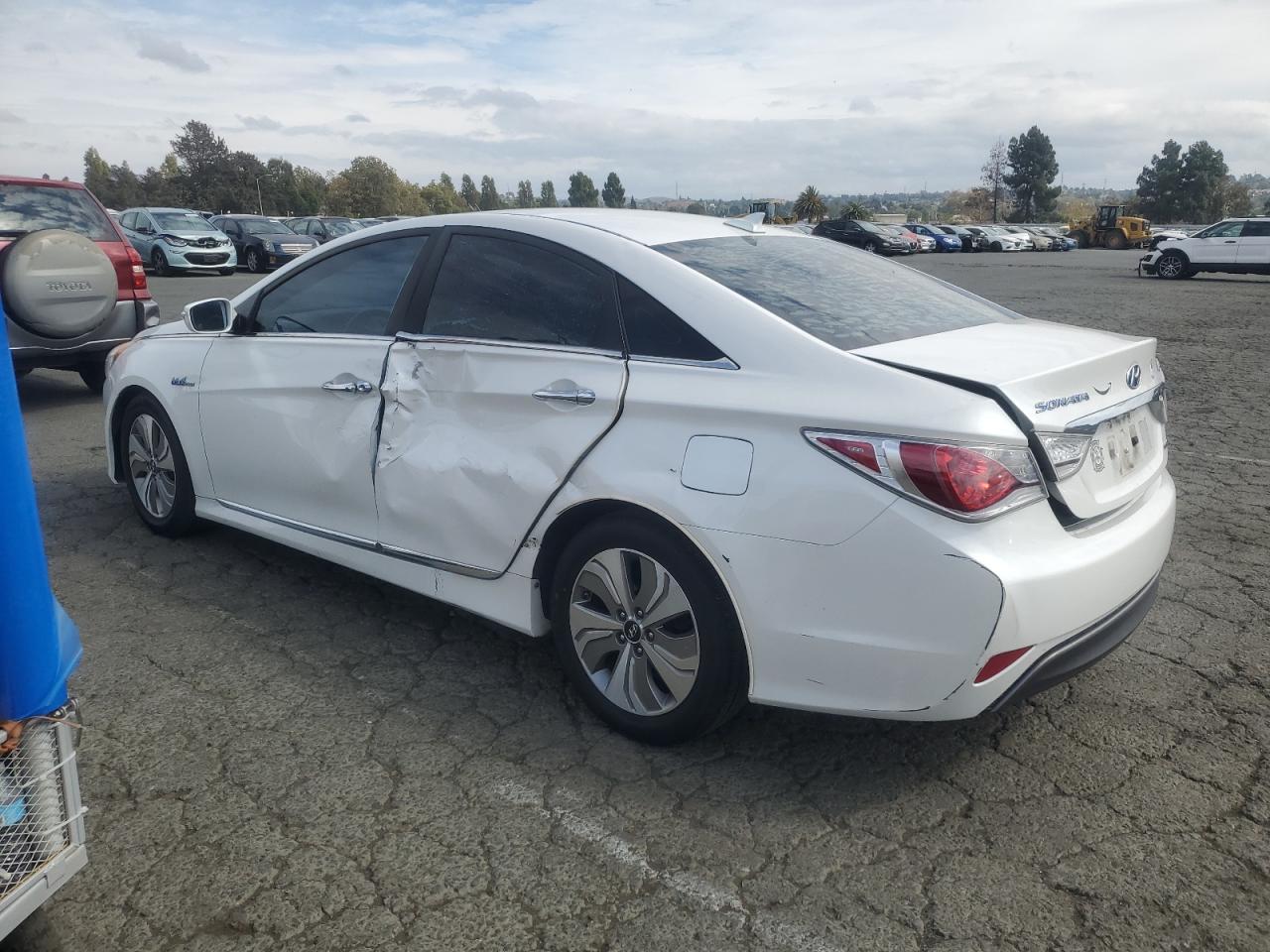 2013 HYUNDAI SONATA