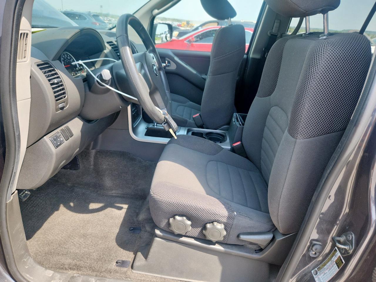 2011 NISSAN PATHFINDER