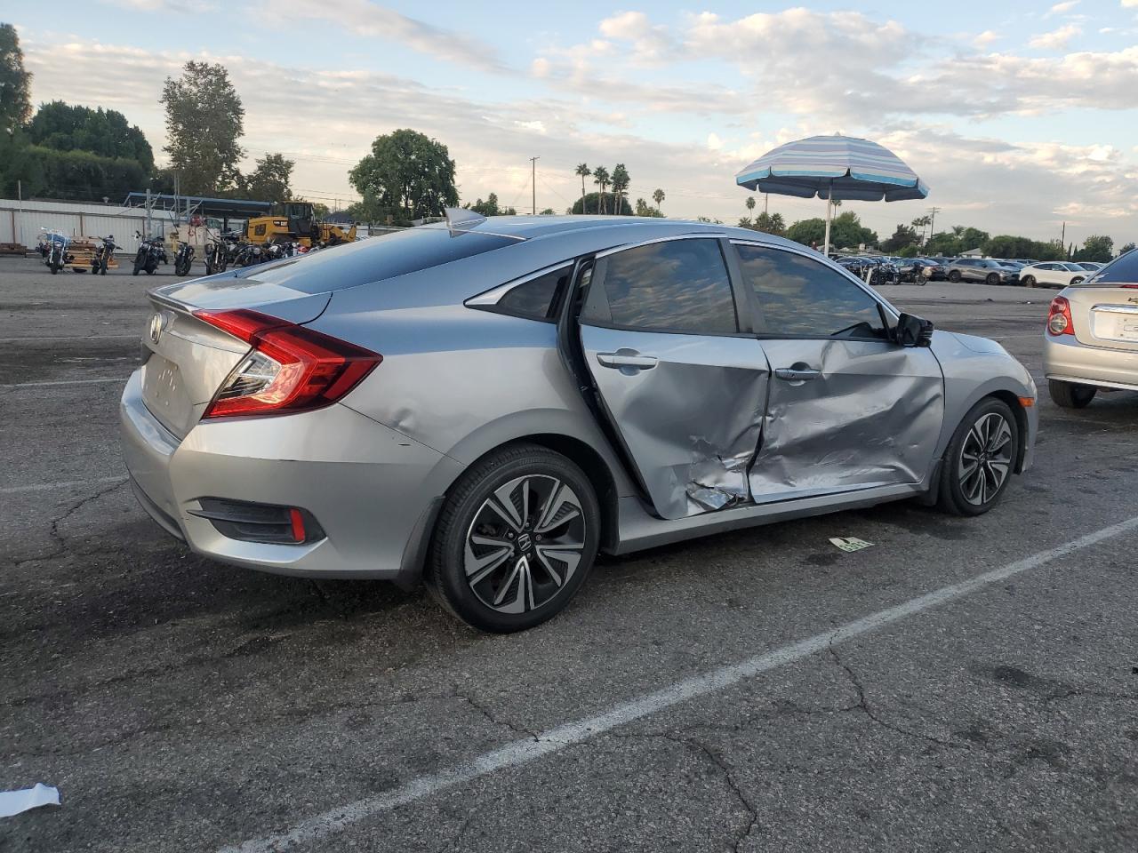 2018 HONDA CIVIC