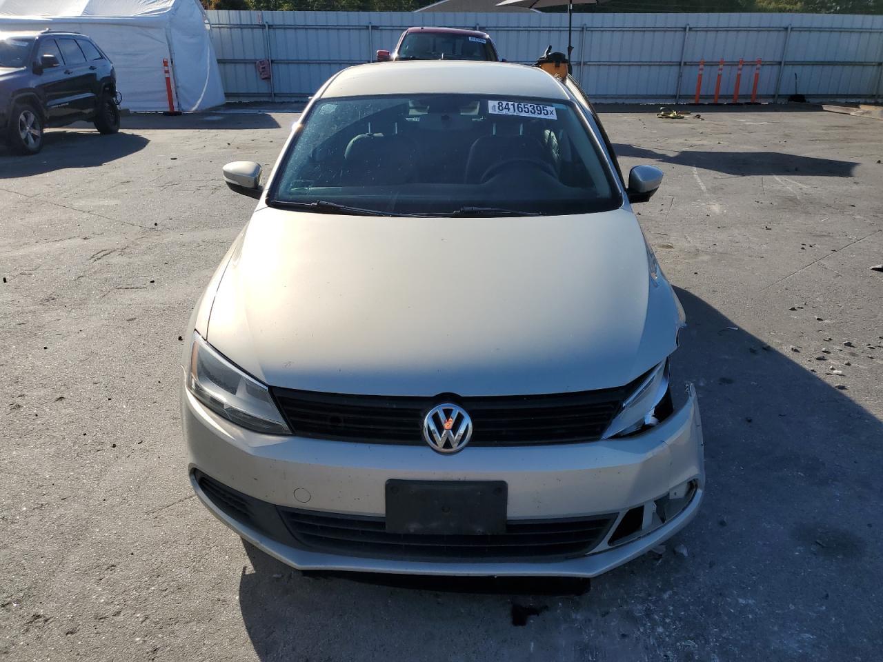 2012 VOLKSWAGEN JETTA