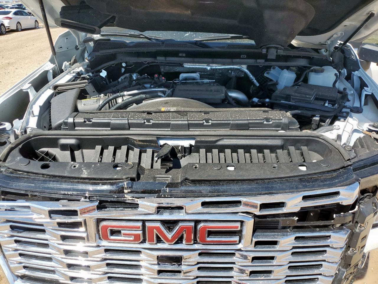 2025 GMC Sierra