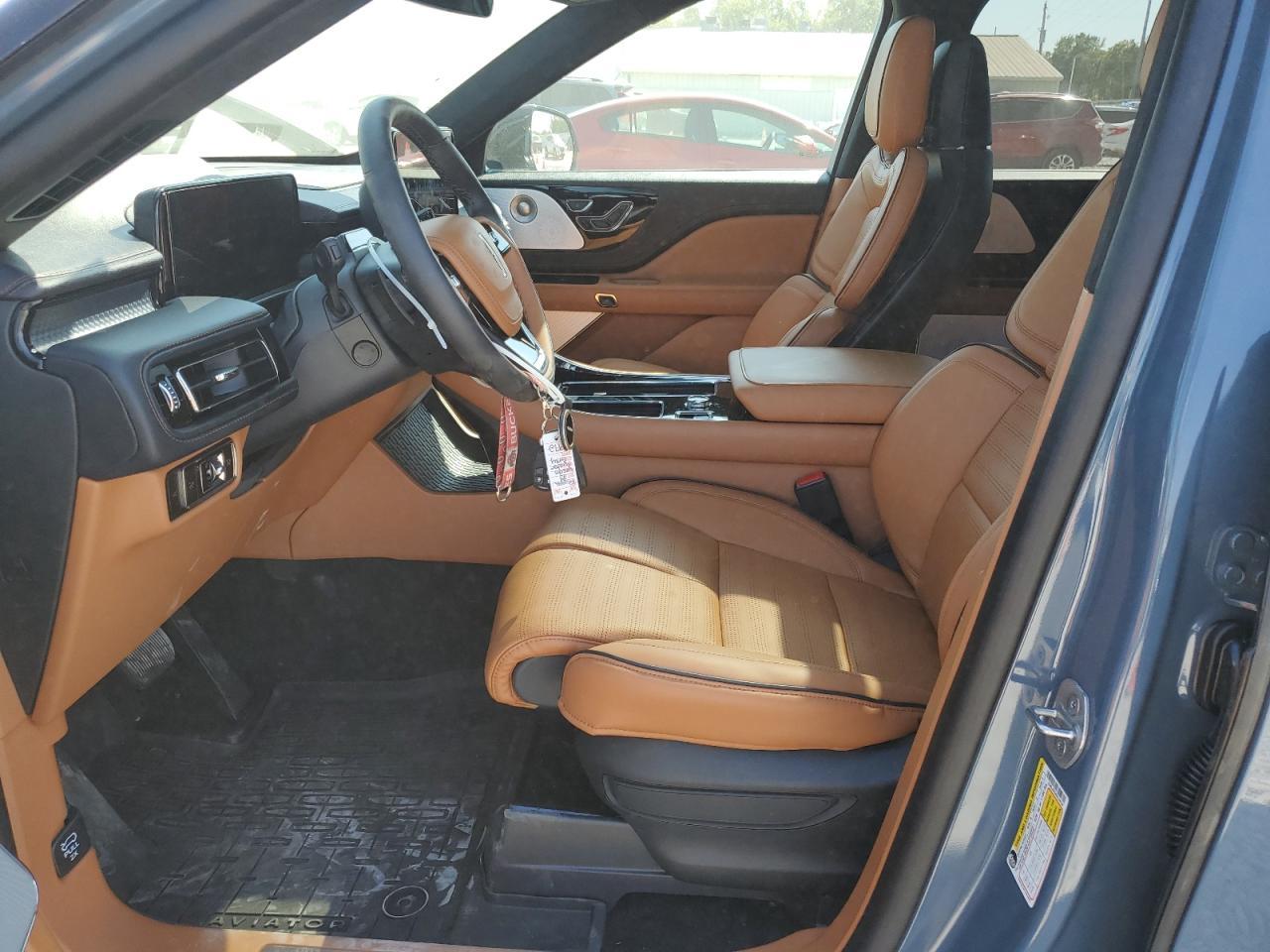 2025 LINCOLN Aviator