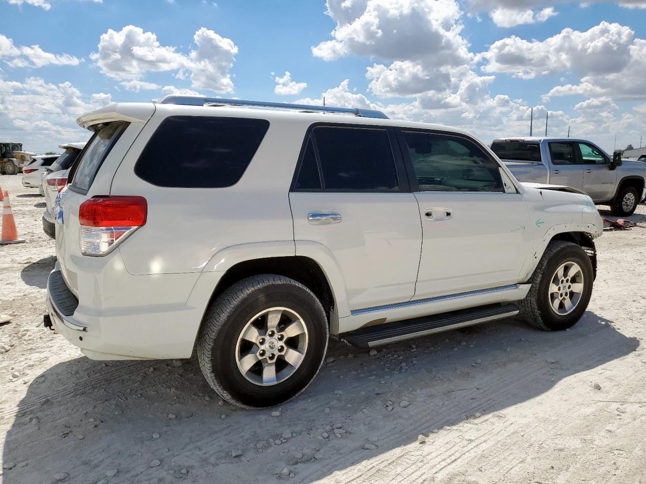 2011 TOYOTA 4Runner