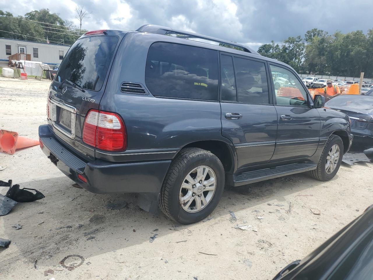 2005 LEXUS Lx