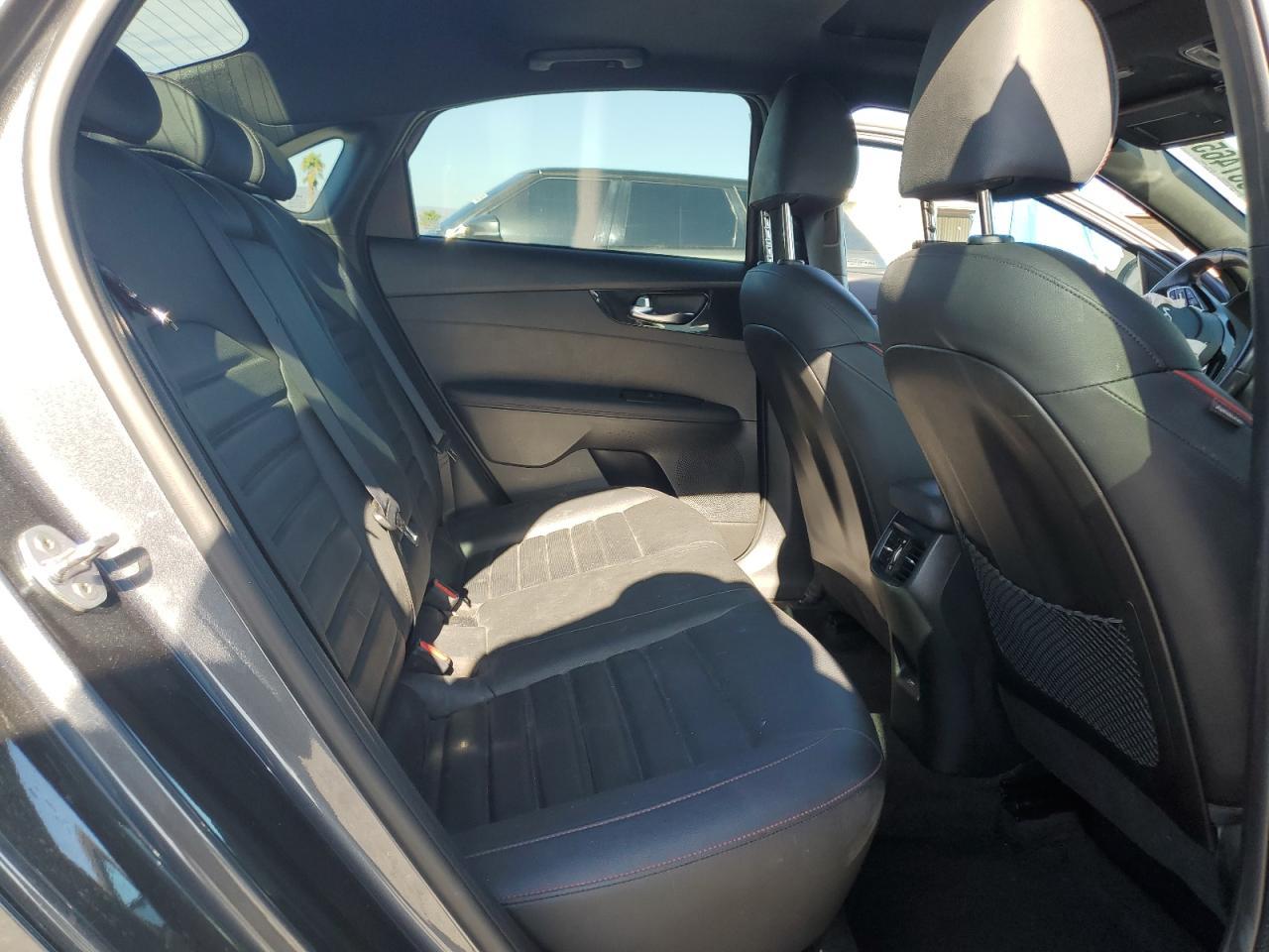 2022 KIA FORTE