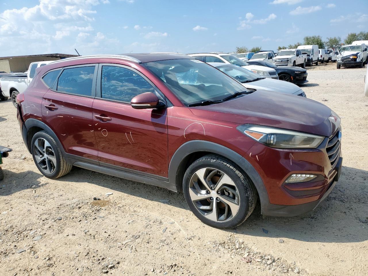 2016 HYUNDAI TUCSON