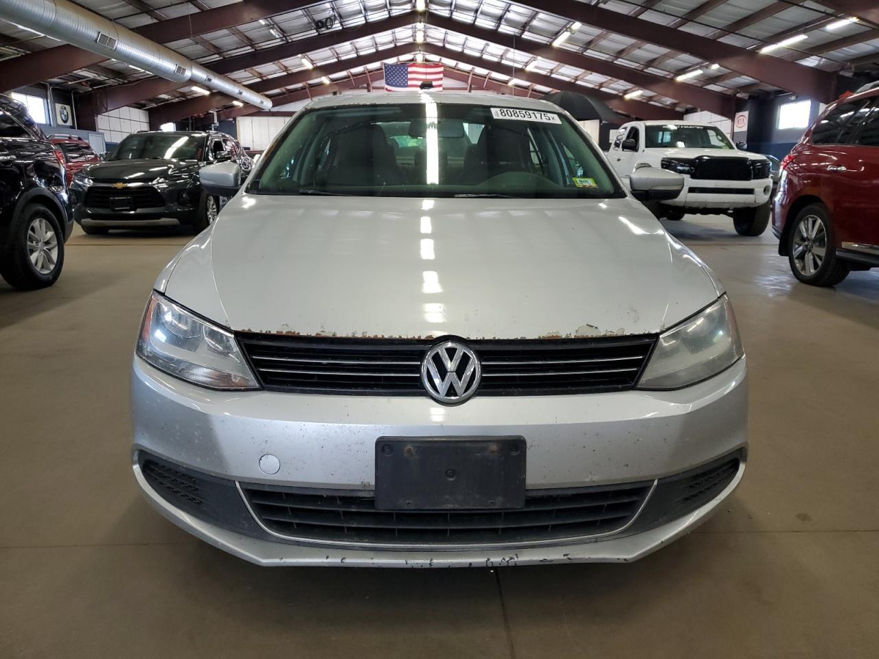 2013 VOLKSWAGEN JETTA
