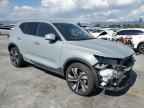 2024 VOLVO XC40