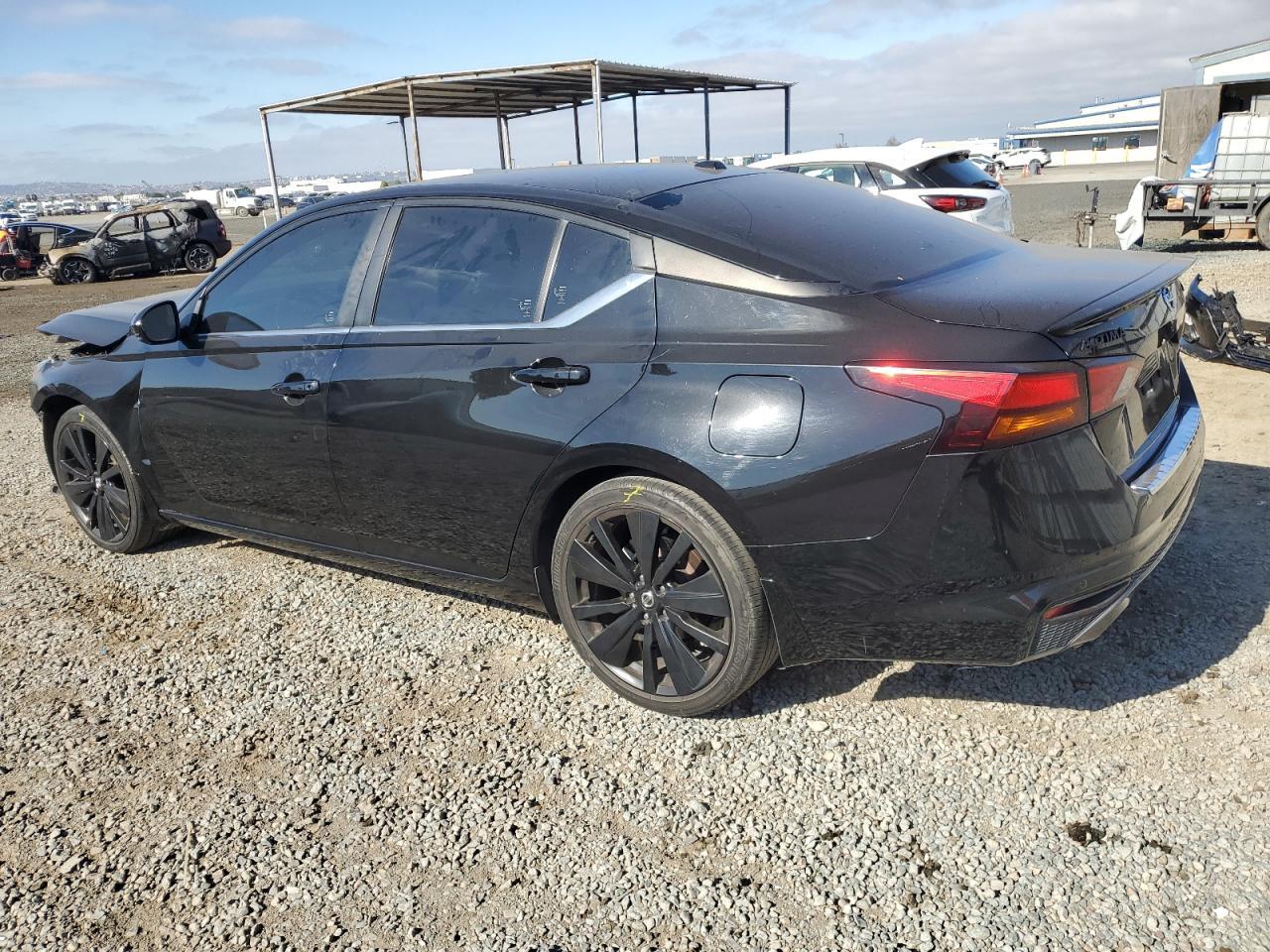 2022 NISSAN ALTIMA