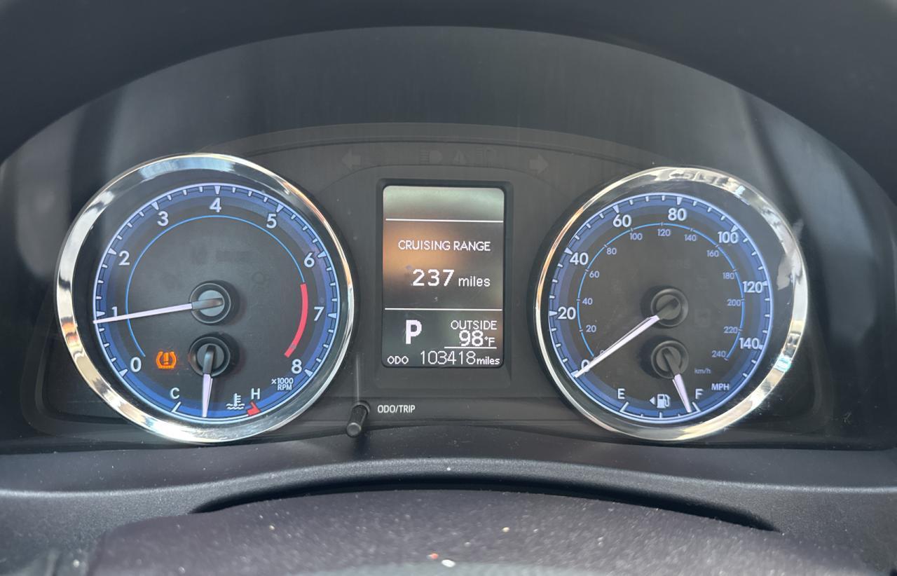 2019 TOYOTA COROLLA