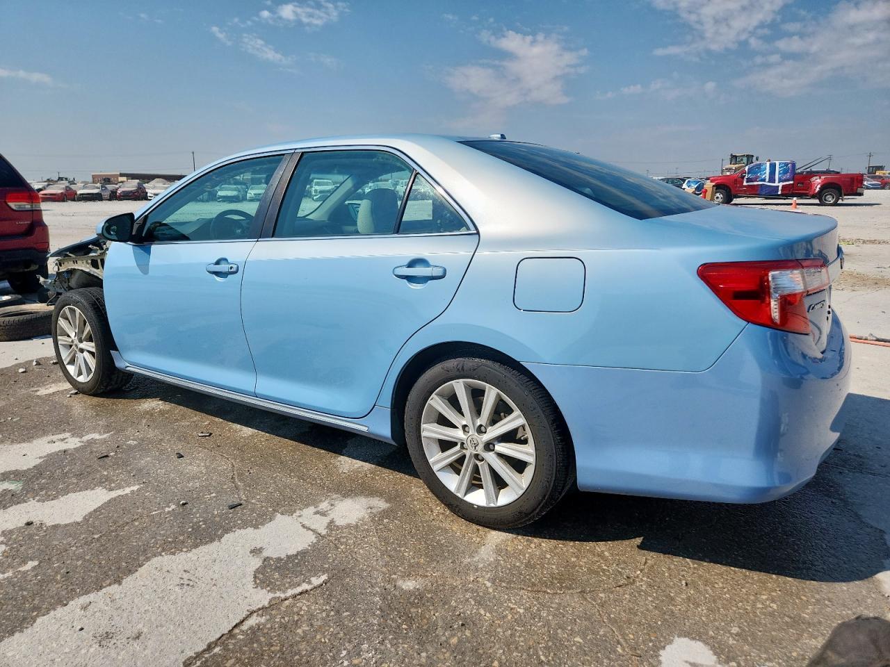 2012 TOYOTA CAMRY