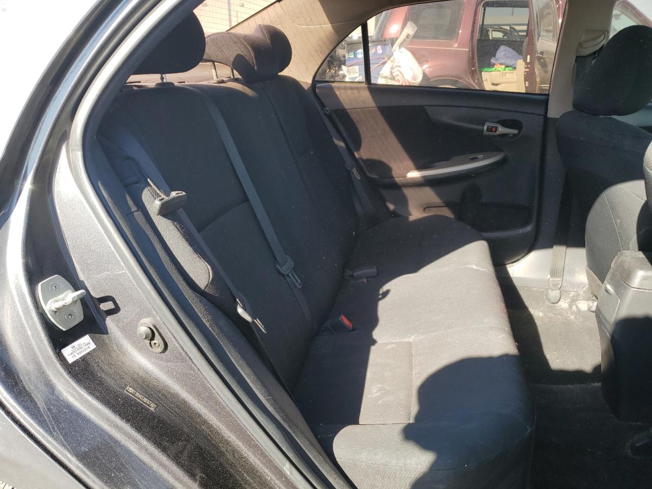 2011 TOYOTA COROLLA